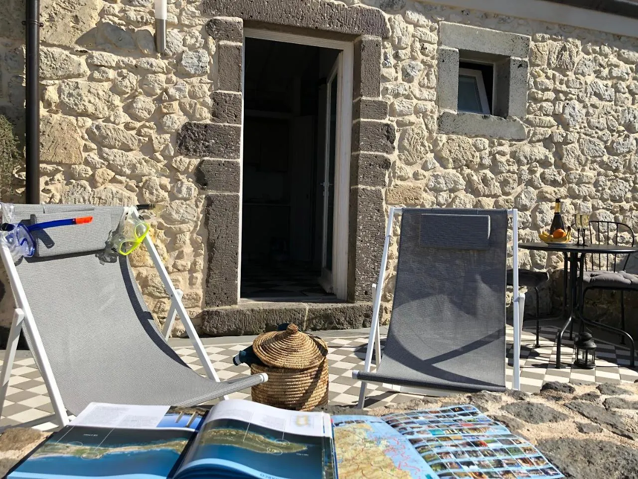 La Petite Maison Tresnuraghes Hotel
